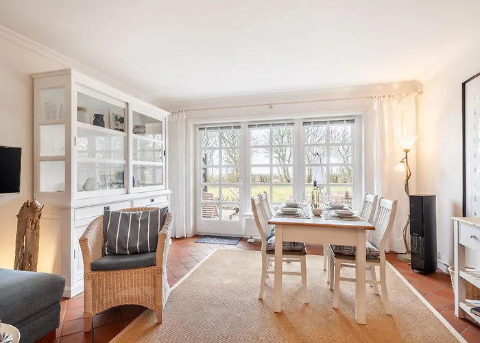 Hausteil Tornerose Semesterbostad *